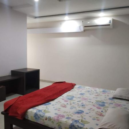 Hotel Indraprasth Balangir Exterior foto
